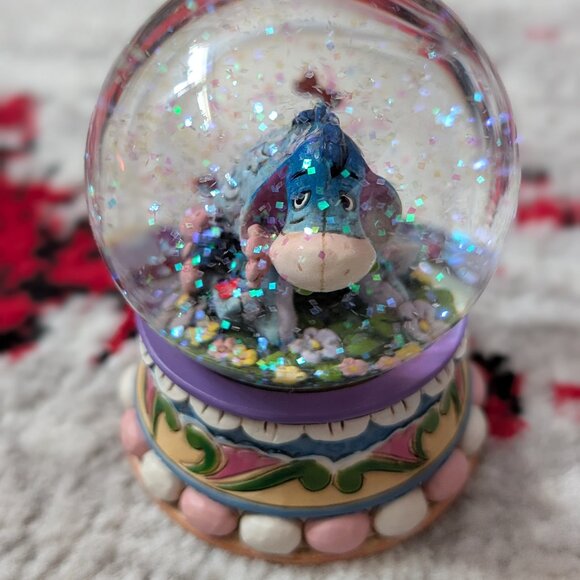 Disney Traditions Eeyore snow globe - Picture 4 of 6